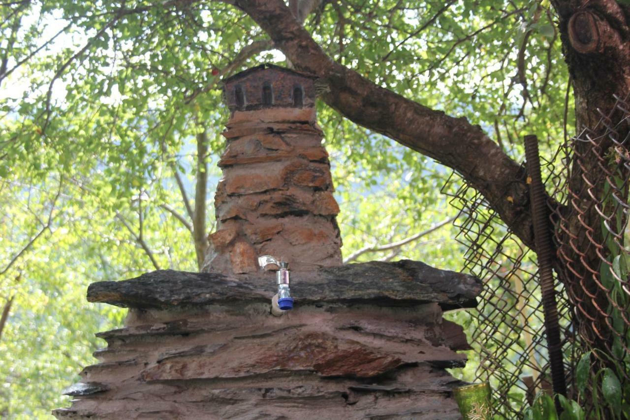 Marina Chartolani'S Guest House Μέστια Εξωτερικό φωτογραφία